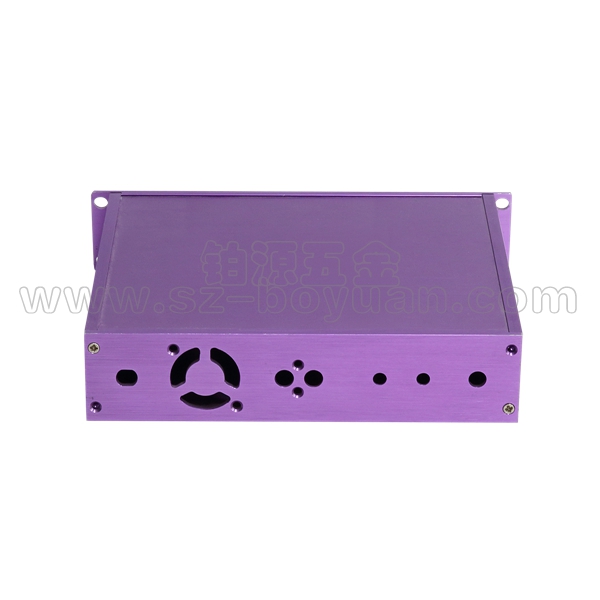 鋁機(jī)箱散熱孔位越多？散熱效果就越好嗎？